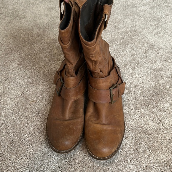 Steven by Steve Madden Axxess Brown Pull on Moto Boots Women's Size 9 - Picture 2 of 5